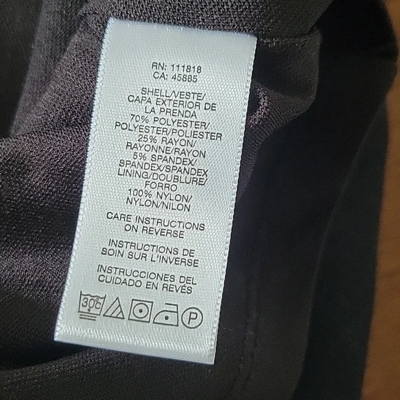 Michael Kors Black Skirt Size 4P - Picture 9 of 11